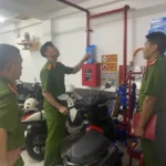 nha tro nen mua binh chua chay loai nao