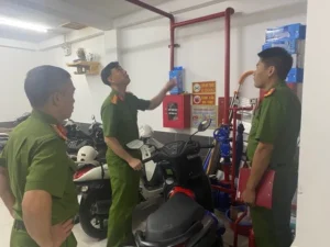 nha tro nen mua binh chua chay loai nao